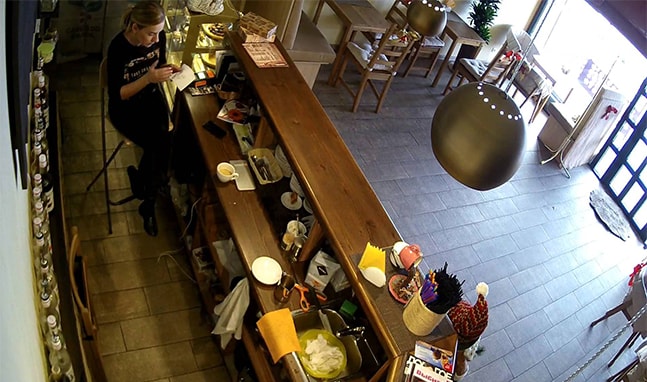 Установка видеонаблюдения в кафе